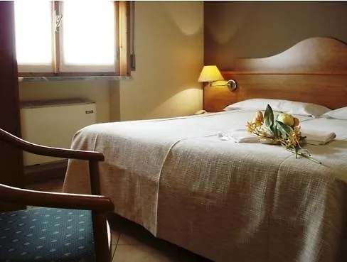 Hotel Trattoria Contini-1